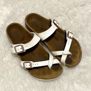 Birkenstock kids Mayari Birko-Flor sandals in white 34